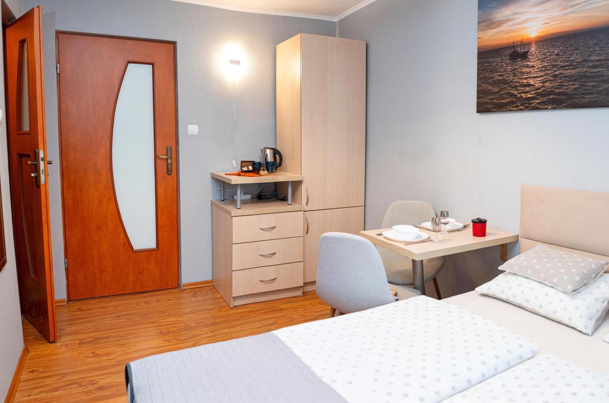 Cetniewo Pokoje I Apartamenty Władysławowo Екстериор снимка